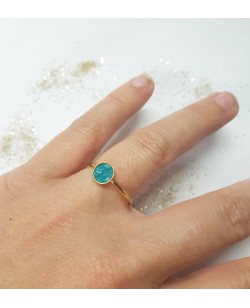 Bague plaquée or et incrustation turquoise